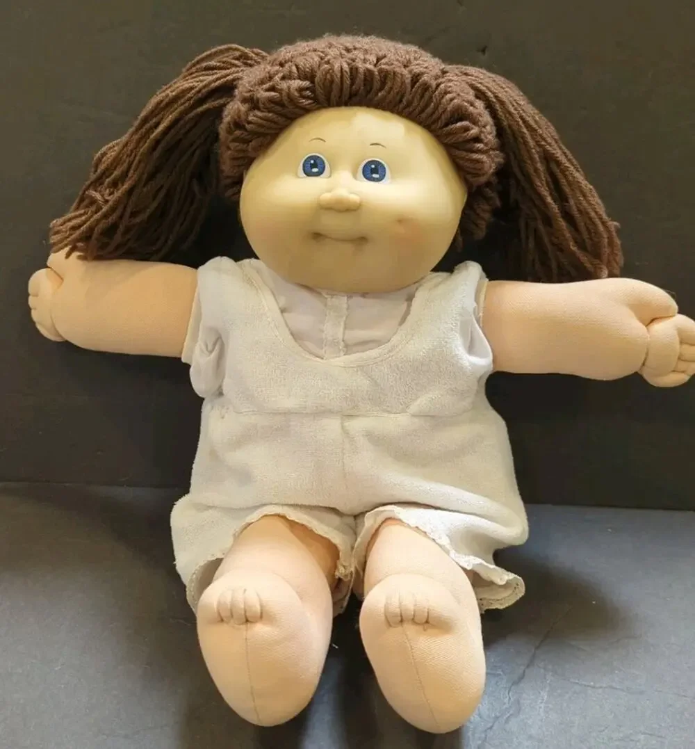 1985 CABBAGE PATCH DOLL‎ / Xavier Roberts / Brown Hair / Signed Blue Eyes